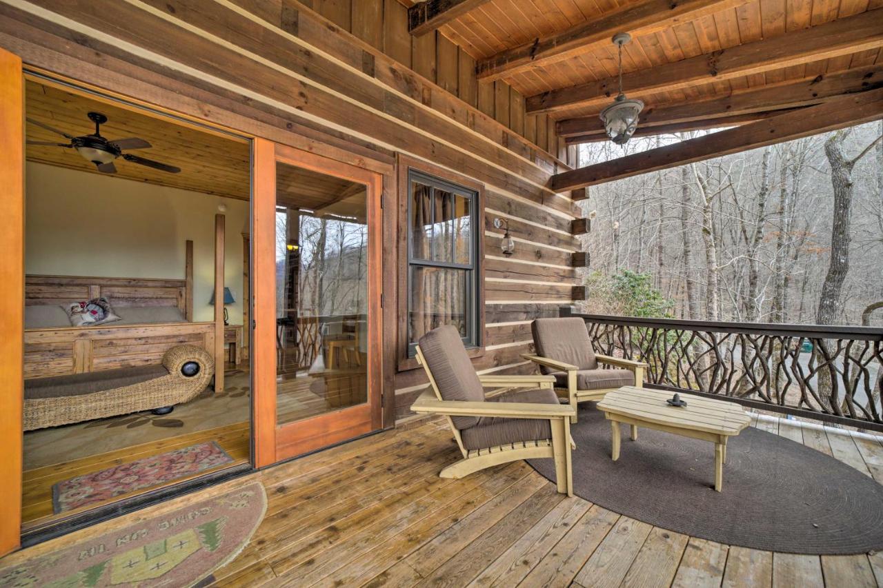 Luxury Cabin Rental In Franklin With Private Hot Tub Exterior photo